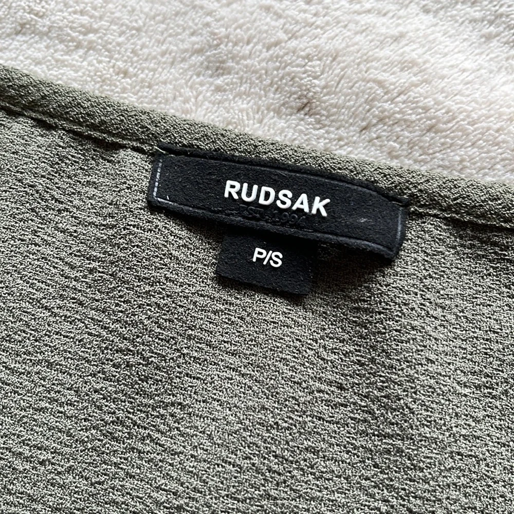 Rudsak Side Slit Tunic - Picture 8 of 12